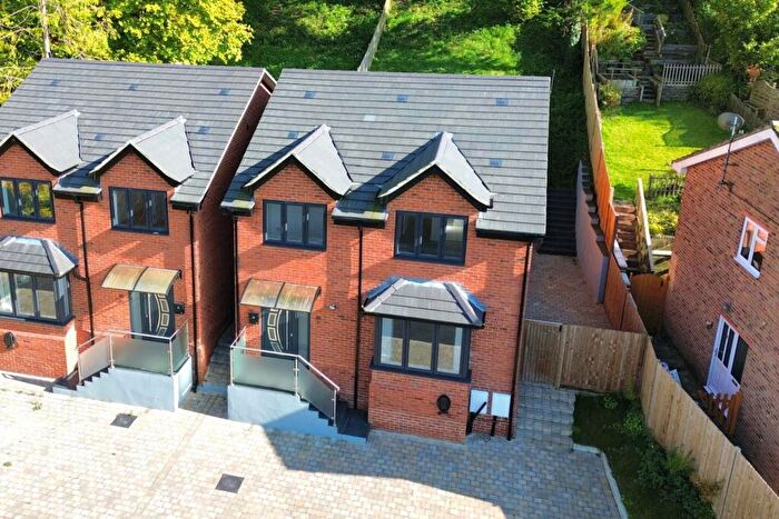 4 Bedroom Detached House For Sale In Kandahar, Aldbourne, SN8