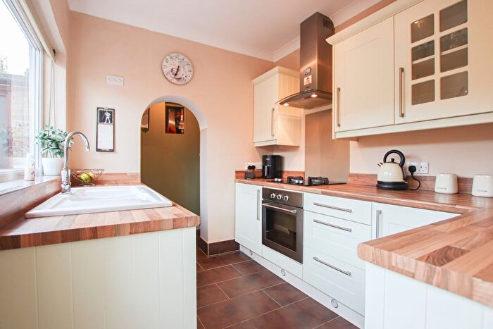 3 Bedroom End Of Terrace House For Sale In Extons Road, King's Lynn, Norfolk, PE30