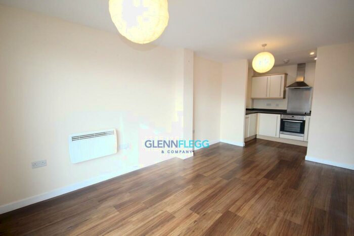2 Bedroom Flat To Rent In ***Let Agreed***The Junction, Central Slough***Let Agreed***, SL2