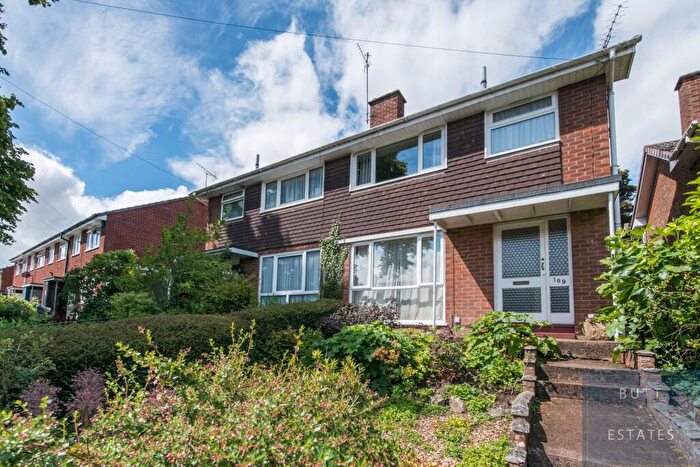 3 Bedroom Semi Detached House For Sale In Exwick Road, Exeter, EX4