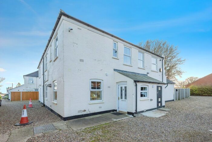 1 Bedroom Flat To Rent In High Street, Mundesley, Norwich, NR11