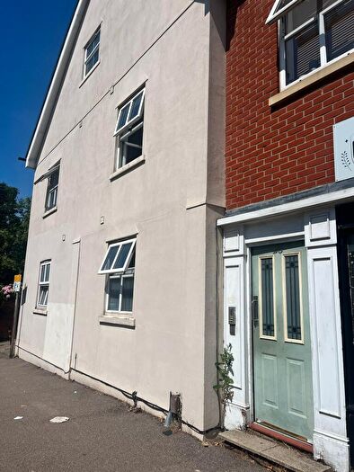 2 Bedroom Apartment To Rent In Military Road, Colchester, CO1