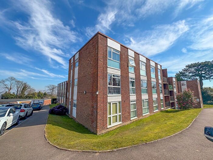 1 Bedroom Property To Rent In Kings Court, Crowborough, TN6