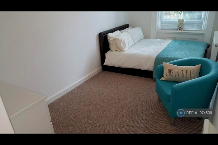 Studio To Rent In Comberton Rd, Kidderminster, DY10