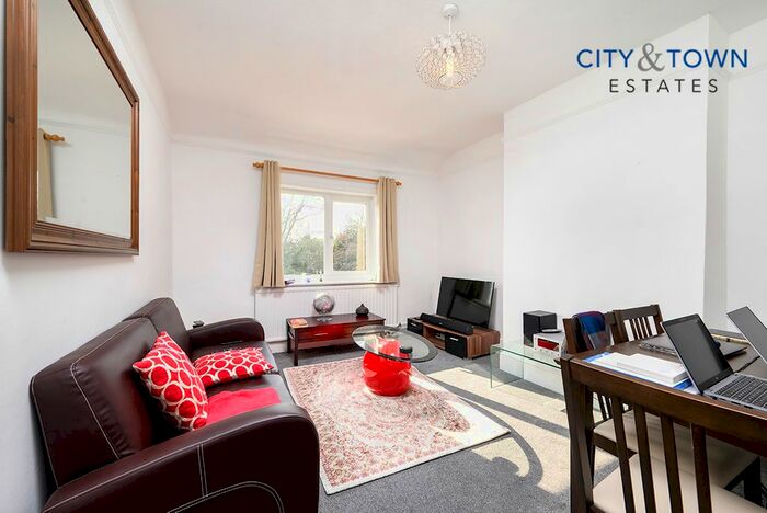 2 Bedroom Flat To Rent In Mill Way, Mill Hill, NW7