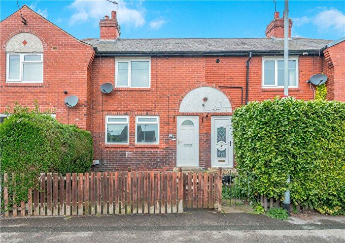 2 Bedroom Terraced House For Sale In Wide Lane, Morley, Leeds, West Yorkshire, LS27