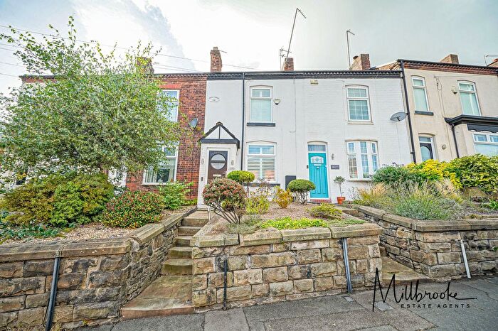 2 Bedroom Terraced House For Sale In Mosley Common Road, Worsley, M28