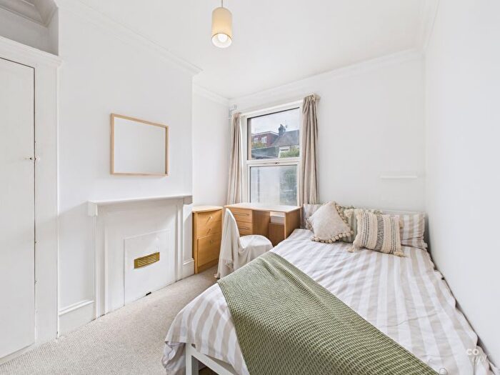 1 Bedroom Flat To Rent In Riley Road, Brighton, BN2