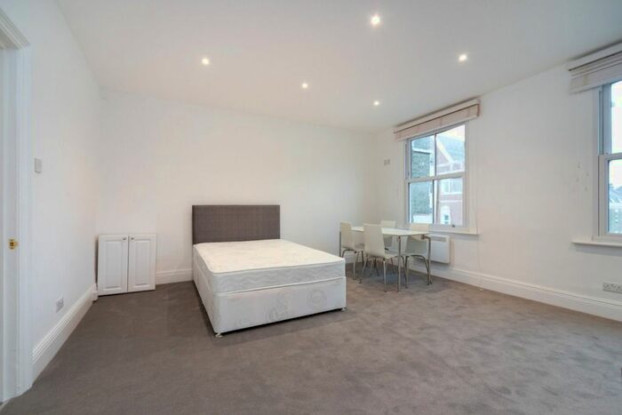 Studio To Rent In West End Lane, West Hampstead, NW6