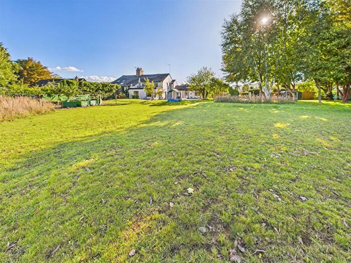 4 Bedroom Cottage For Sale In Pimbo Road, Kings Moss, St. Helens, WA11