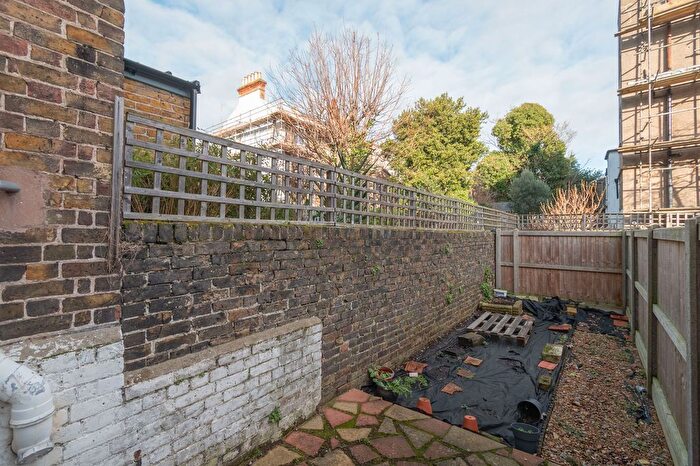 1 Bedroom Flat For Sale In Marlborough Road, Ramsgate, CT11