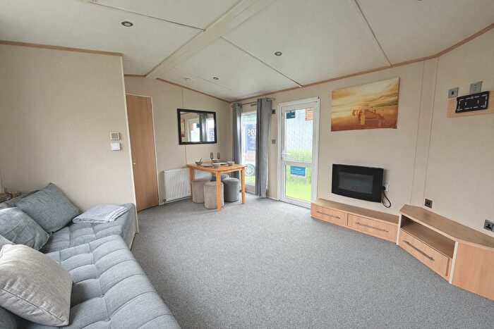 2 Bedroom Mobile/park Home For Sale In Breydon Waters, Butt Lane, Burgh Castle, Great Yarmouth, NR31