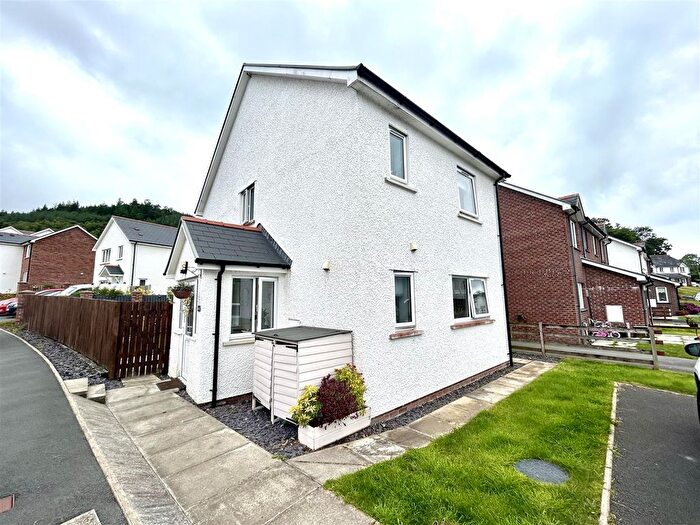 3 Bedroom Detached House For Sale In Dol Y Meillion, Aberystwyth, SY23