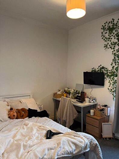 5 Bedroom House Of Multiple Occupation To Rent In Cloister Street, Nottingham, NG7