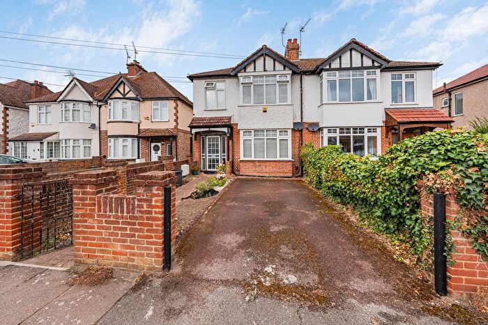 3 Bedroom Semi-Detached House To Rent In Ferrers Avenue, West Drayton, UB7