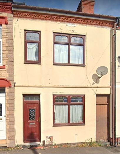 3 Bedroom Terraced House To Rent In Ireton Road, Leicester, LE4