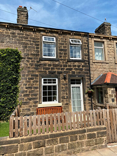 2 Bedroom Cottage To Rent In Sun Lane, Burley In Wharfedale, LS29