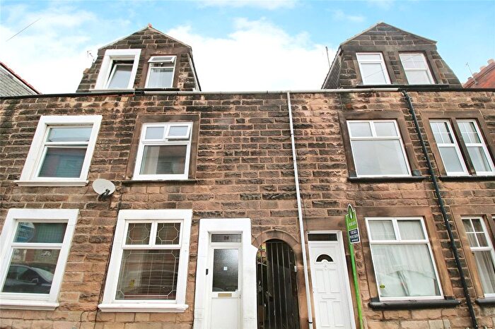 4 Bedroom Terraced House To Rent In Grace Road, Leicester, Leicestershire, LE2