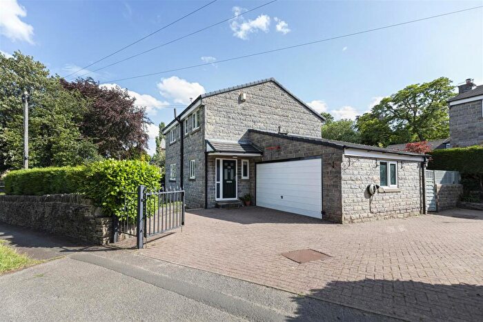 4 Bedroom Detached House For Sale In Daisy Road, Brighouse, HD6