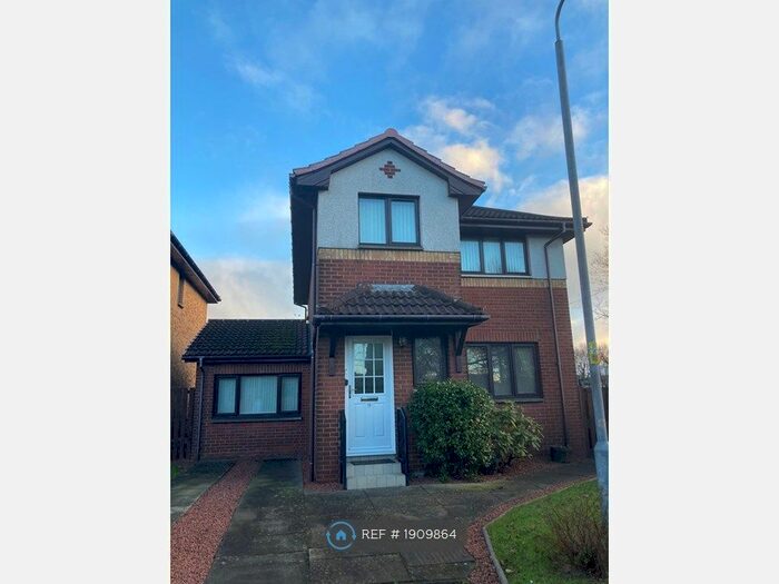 3 Bedroom Detached House To Rent In Castlegreen Gardens, Dumbarton, G82