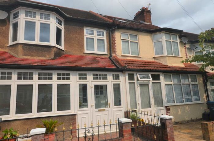 3 Bedroom Terraced House To Rent In Cromer Road, South Norwood, London, SE25