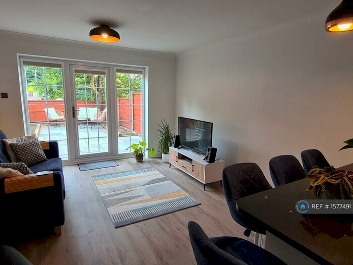 2 Bedroom Terraced House To Rent In Keats Mews, Manchester, M23