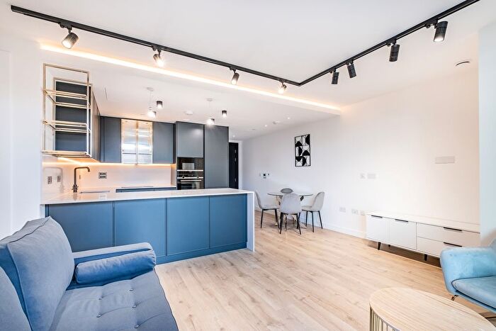 1 Bedroom Flat To Rent In Bollinder Place, London, EC1V