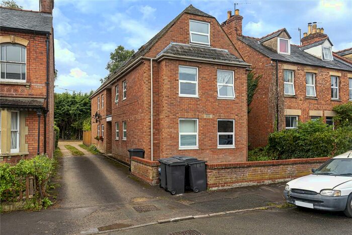 1 Bedroom Apartment To Rent In Watermoor Road, Cirencester, GL7