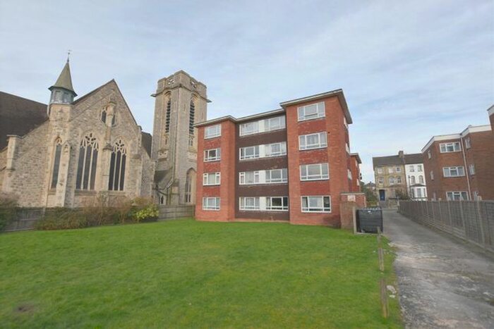 2 Bedroom Flat To Rent In Cheyne Court, Canning Road, Addiscombe, CR0