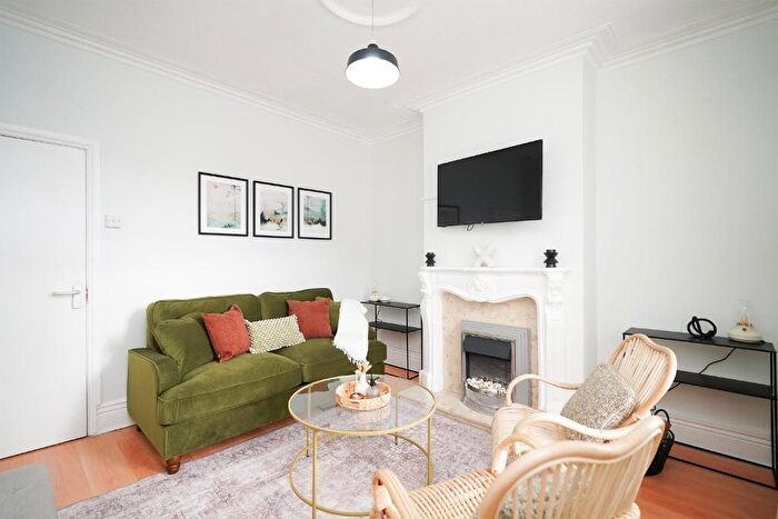 3 Bedroom Terraced House To Rent In John Street, Sheffield, S2