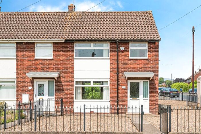 3 Bedroom End Of Terrace House For Sale In Fotherby Walk, Beverley, HU17