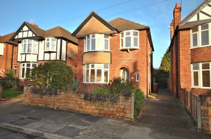 3 Bedroom Detached House To Rent In Ranelagh Grove, Wollaton, Nottingham, NG8