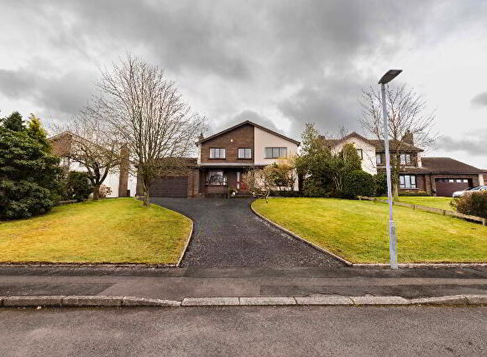 4 Bedroom Detached House For Sale In Kiloanin Crescent, Banbridge, BT32