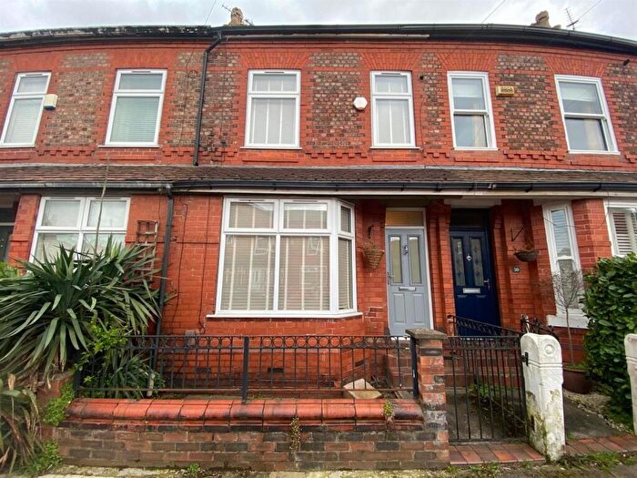 2 Bedroom House To Rent In Kingshill Road, Manchester, M21