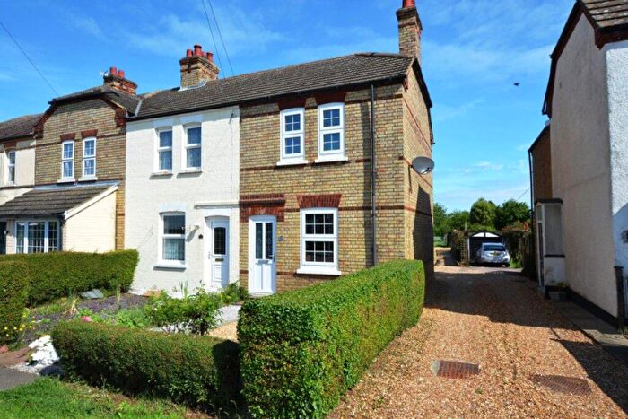 2 Bedroom Cottage To Rent In Blunham, Bedfordshire, MK44