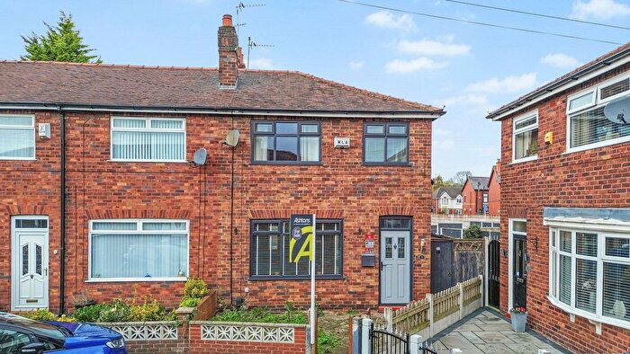 3 Bedroom End Of Terrace House For Sale In Kendal Grove, Leigh, WN7