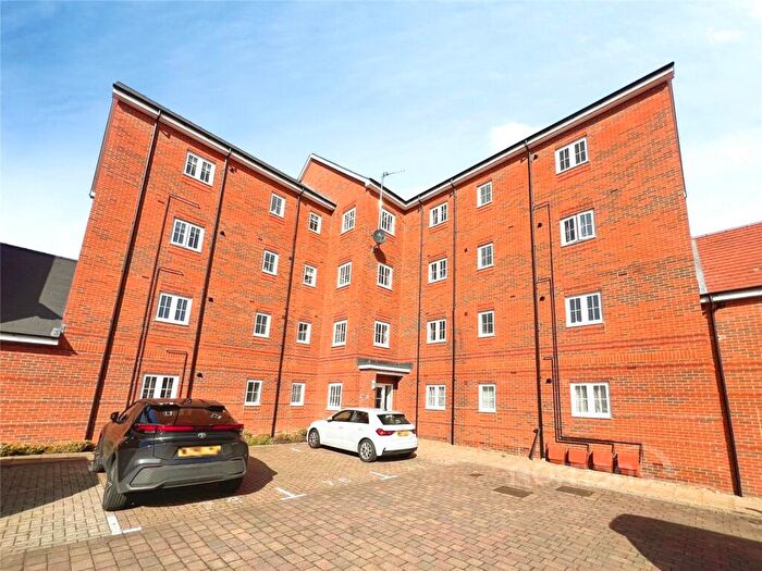 2 Bedroom Apartment For Sale In Charteris Close, Wellesley, Aldershot, GU11