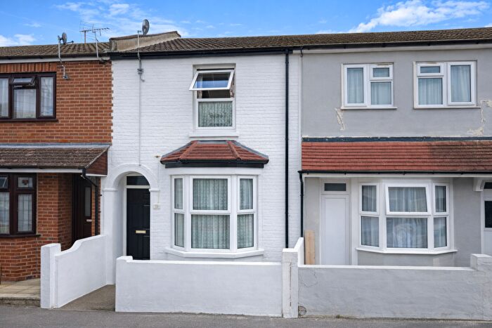 3 Bedroom House To Rent In Derby Road, Southampton, SO14