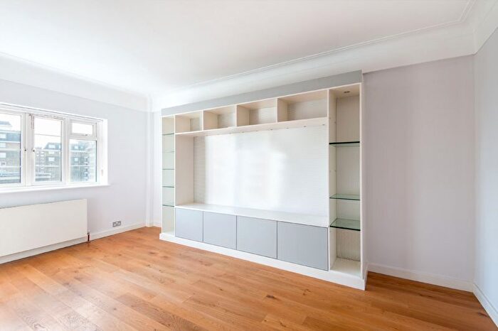 1 Bedroom Flat To Rent In Adelaide Road, Swiss Cottage, NW3