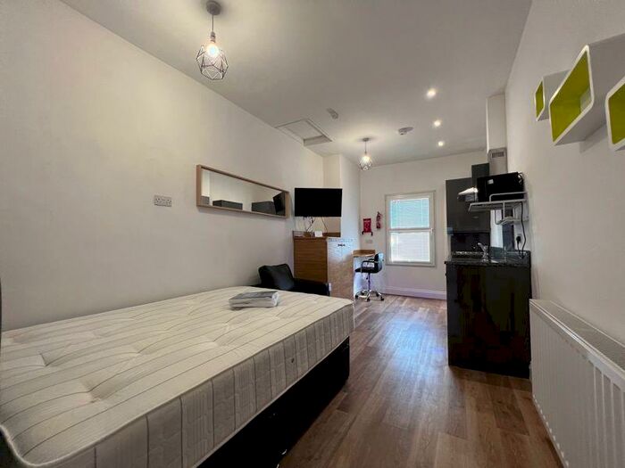 1 Bedroom Flat To Rent In Osborne Terrace, Newcastle Upon Tyne, NE2