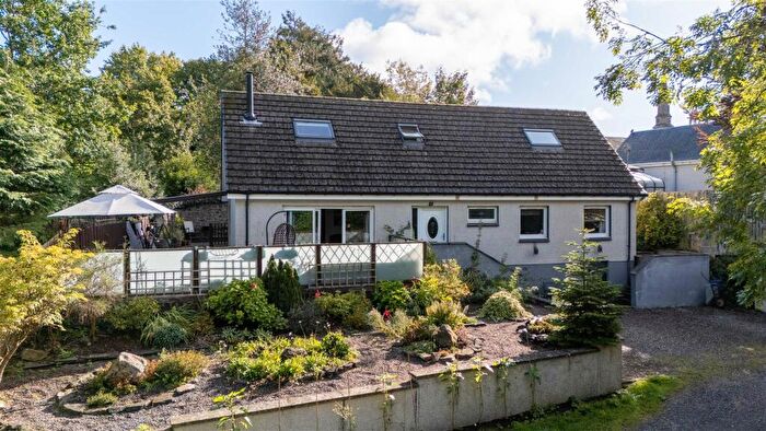 3 Bedroom House For Sale In Retinue Row, Methven, Perth, PH1