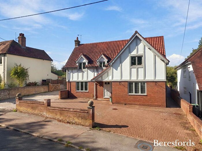3 Bedroom Detached House For Sale In Braintree Road, Dunmow, CM6