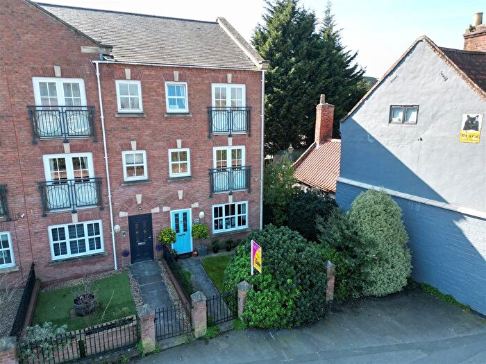 5 Bedroom End Terrace House For Sale In Ousegate, Selby, YO8