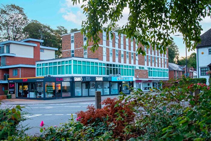 1 Bedroom Flat For Sale In Sheraton House, Lower Road, Chorleywood, WD3