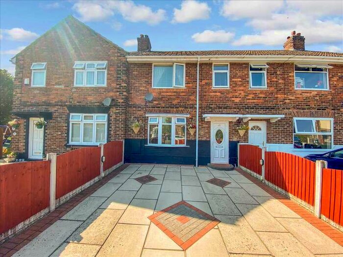 Houses for sale & to rent in WA8 8NW, Halebank Road, Ditton, Hale