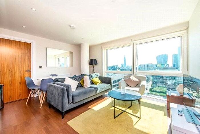 2 Bedroom Flat To Rent In Crawford Building, Whitechapel High Street, London, E1