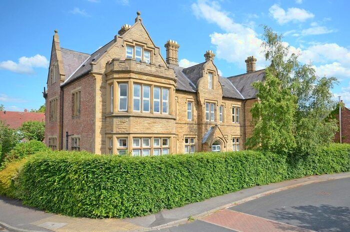 1 Bedroom Flat To Rent In Ashtree House, Shipton Road, York, YO30