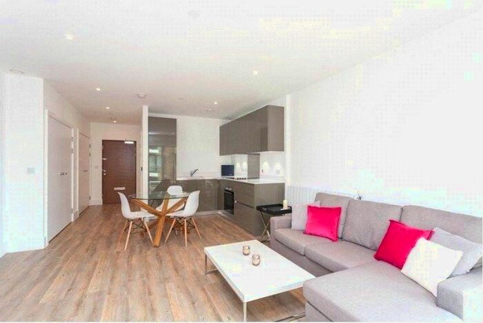 1 Bedroom Flat To Rent In Compton House, Victory Parade, London, SE18