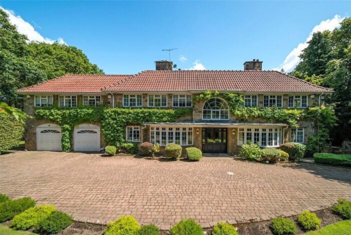 4 Bedroom Detached House To Rent In Manor Heath, Manor House Lane, Alwoodley, Leeds, West Yorkshire, LS17