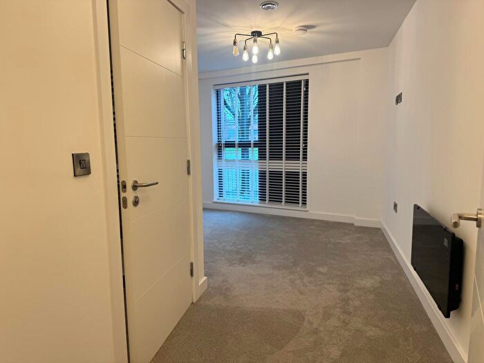 2 Bedroom Apartment To Rent In Castleward Boulevard, Derby, DE1